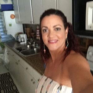 Meet your Posher, Sandra